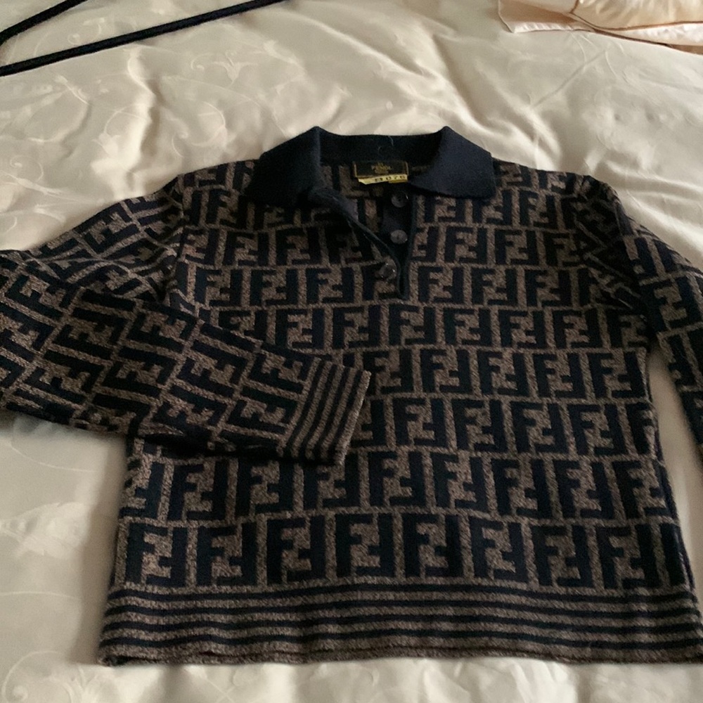 FENDI ladies sweater